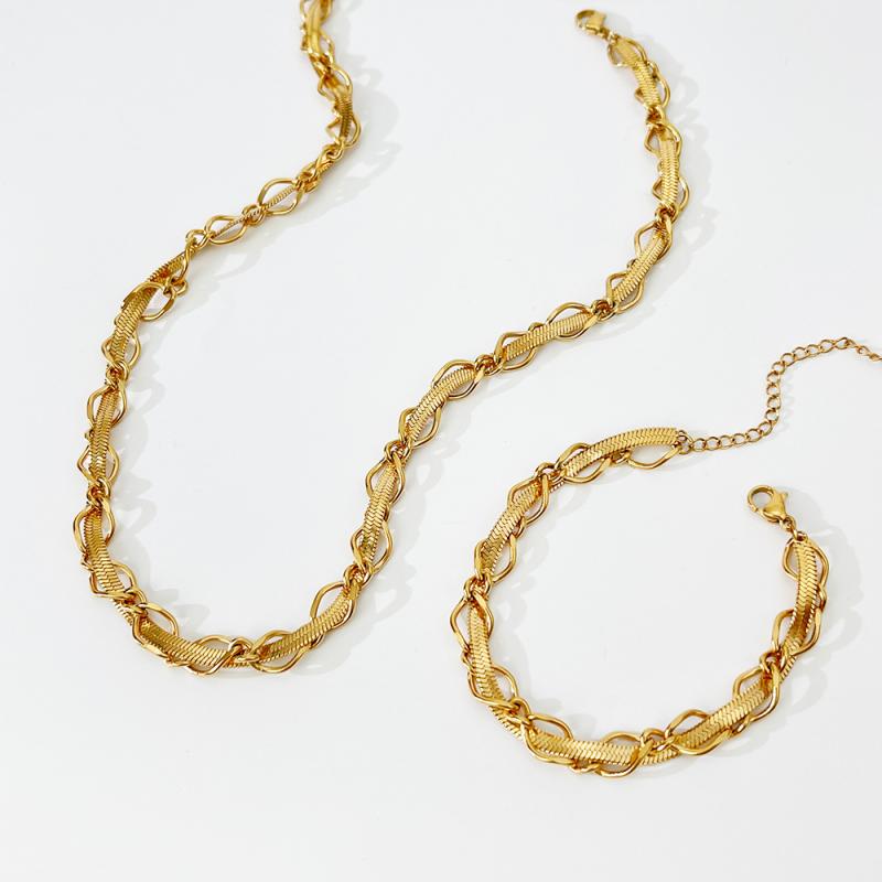 Necklaces | Womens Elna Twisted Links Gold Tone Collar Necklace Jewellery Necklaces